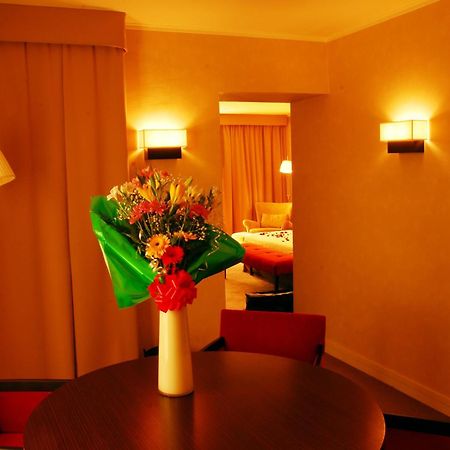 Howard Johnson Plaza Resort & Casino Mayorazgo Parana Room photo